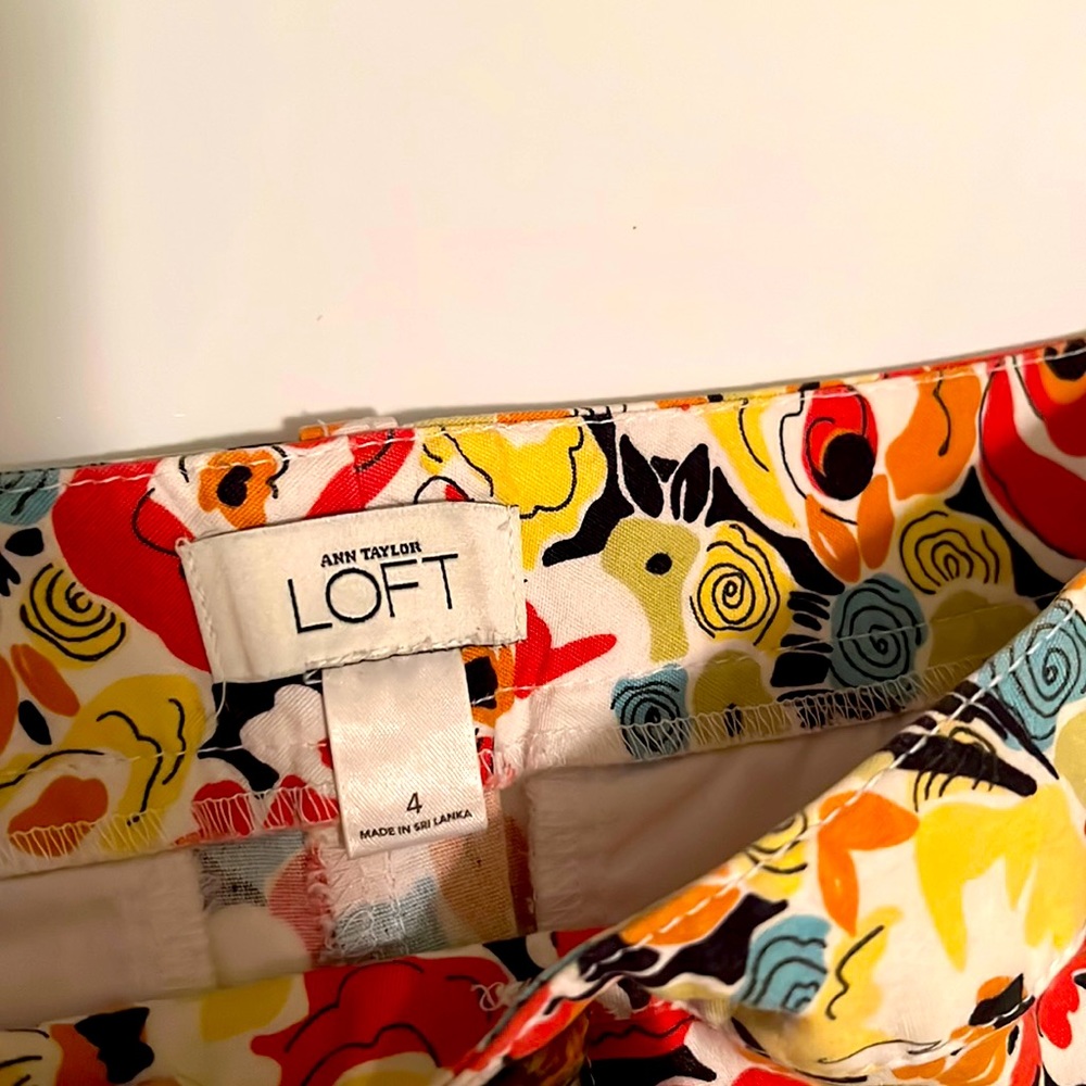 Anne Taylor Loft shorts